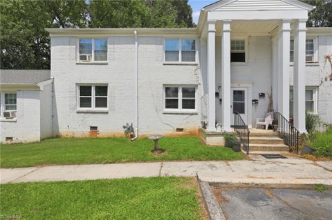 Condo For Sale - 1400 Roslyn Drive #15B<br/> Alamance County, Burlington, NC 27215