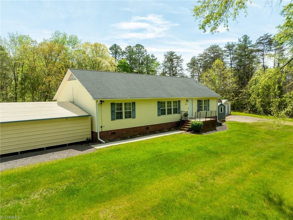 Photo of 291 Howardtown Road, Mocksville, NC 27028 (MLS # 1216166)