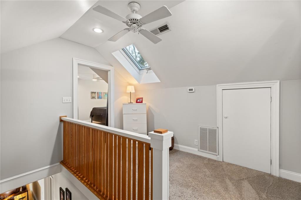 Winston-Salem, North Carolina 27106, United States, 4 Bedrooms Bedrooms, ,2 BathroomsBathrooms,Residential,Pending,82407