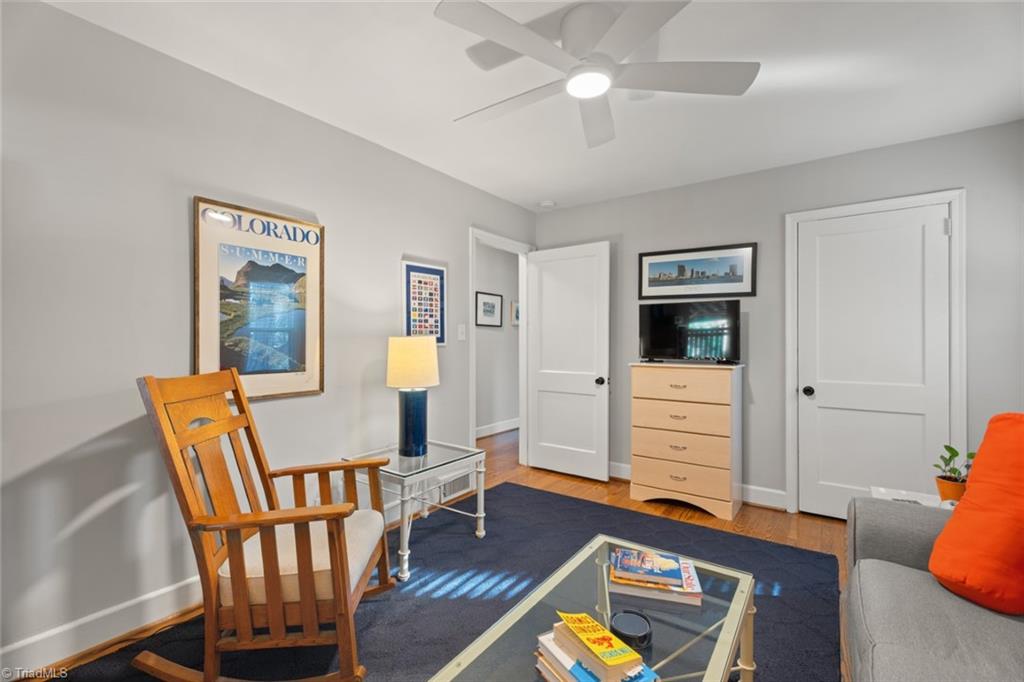 Winston-Salem, North Carolina 27106, United States, 4 Bedrooms Bedrooms, ,2 BathroomsBathrooms,Residential,Pending,82407