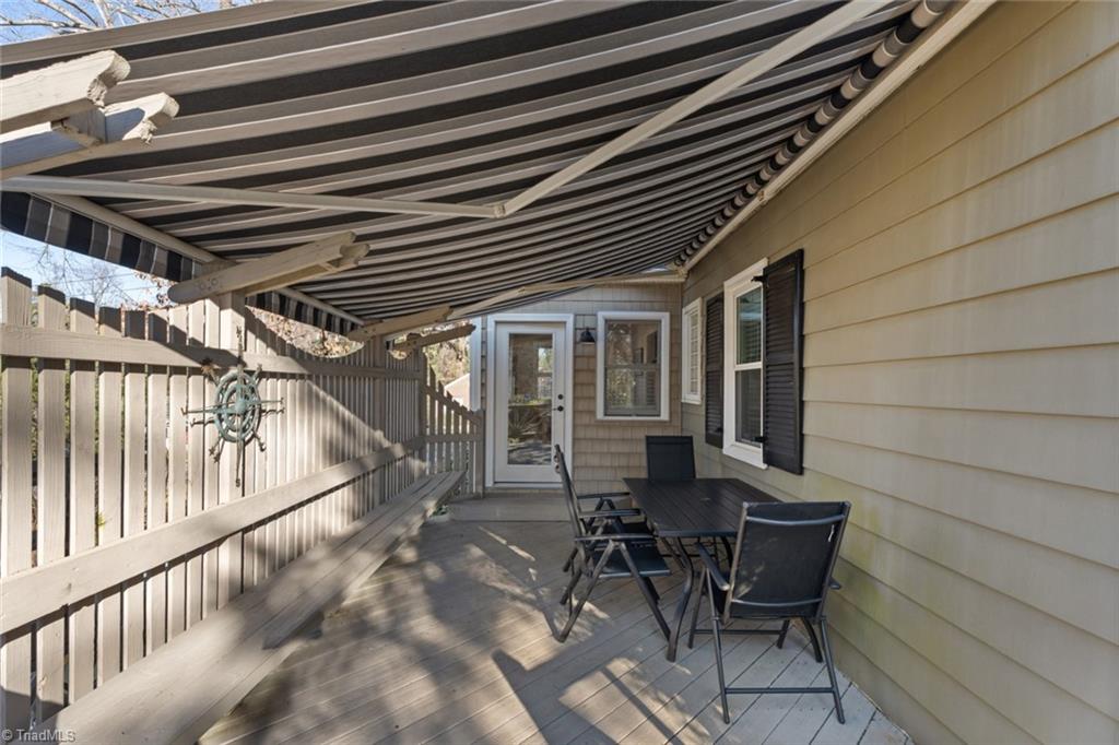 Winston-Salem, North Carolina 27106, United States, 4 Bedrooms Bedrooms, ,2 BathroomsBathrooms,Residential,Pending,82407