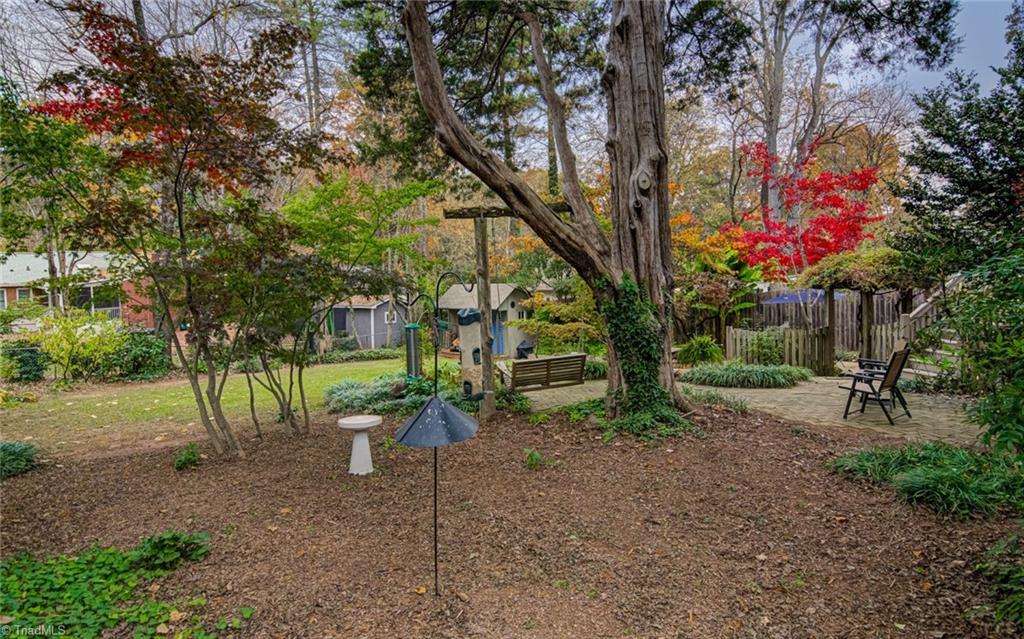 Winston-Salem, North Carolina 27106, United States, 4 Bedrooms Bedrooms, ,2 BathroomsBathrooms,Residential,Pending,82407