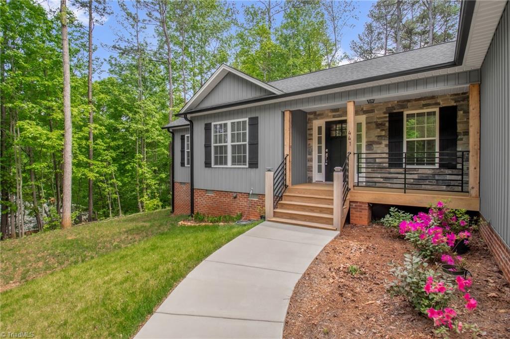441 Cody Drive, Thomasville, North Carolina image 1