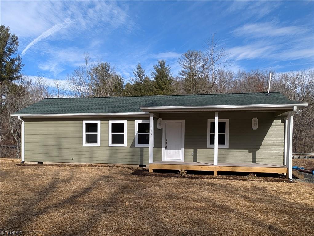 123 Southside Drive, Sparta, North Carolina image 1