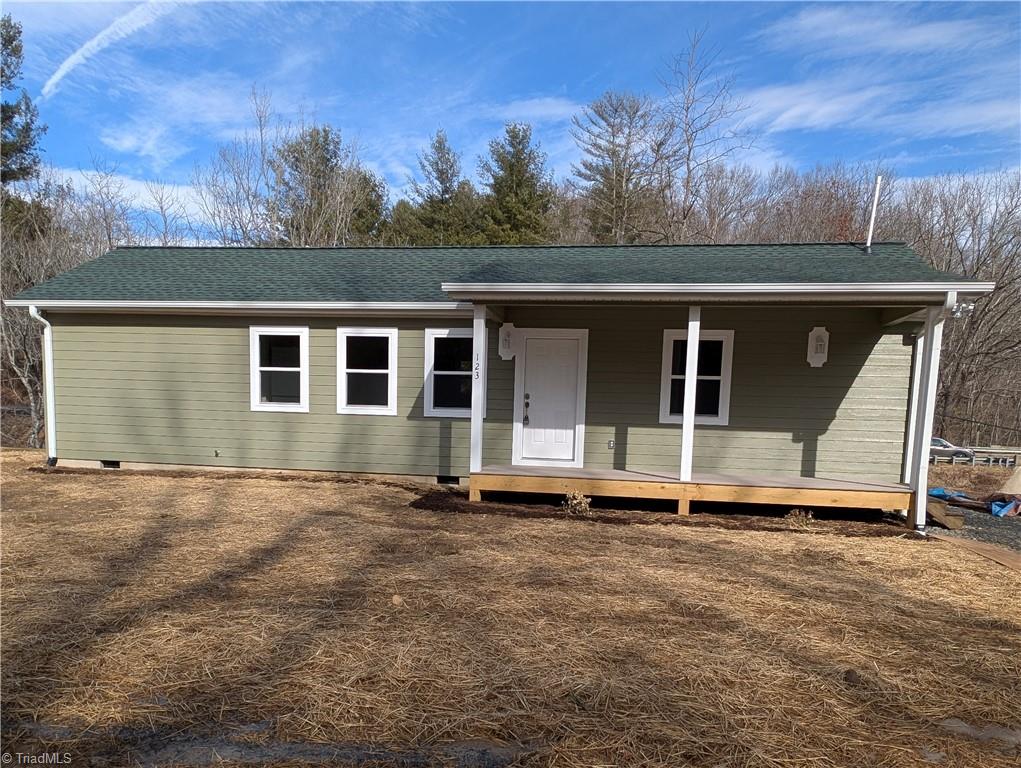 123 Southside Drive, Sparta, North Carolina image 2