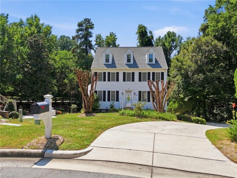 Homes For Sale - 25 Saint Andrews Court<br/> Durham County, Durham, NC 27707