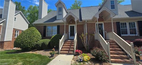 Townhouse For Sale - 2014 Hearthwood Court<br/> Greensboro, NC 27407