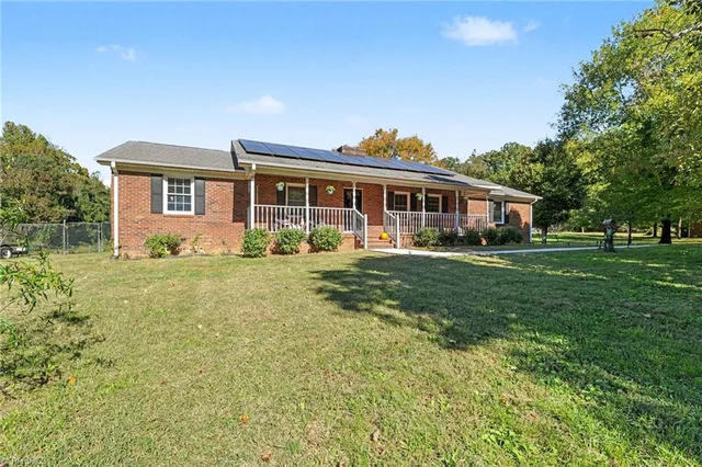 3723 Huffine Mill Road, photo 3 of 28