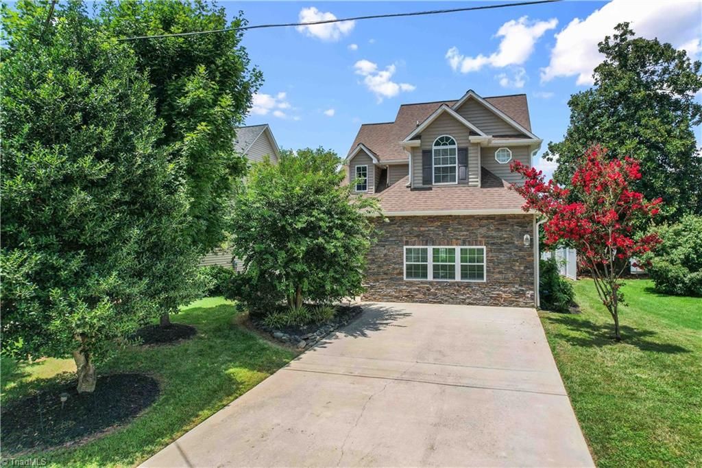 Photo of 1180 Riverview Road Extension, Lexington, NC 27292 (MLS # 1208559)