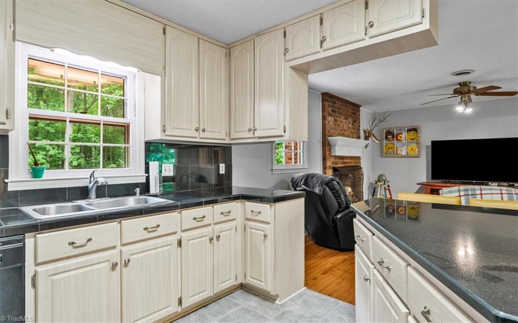 4515 Gilmore Drive, Liberty, North Carolina image 8