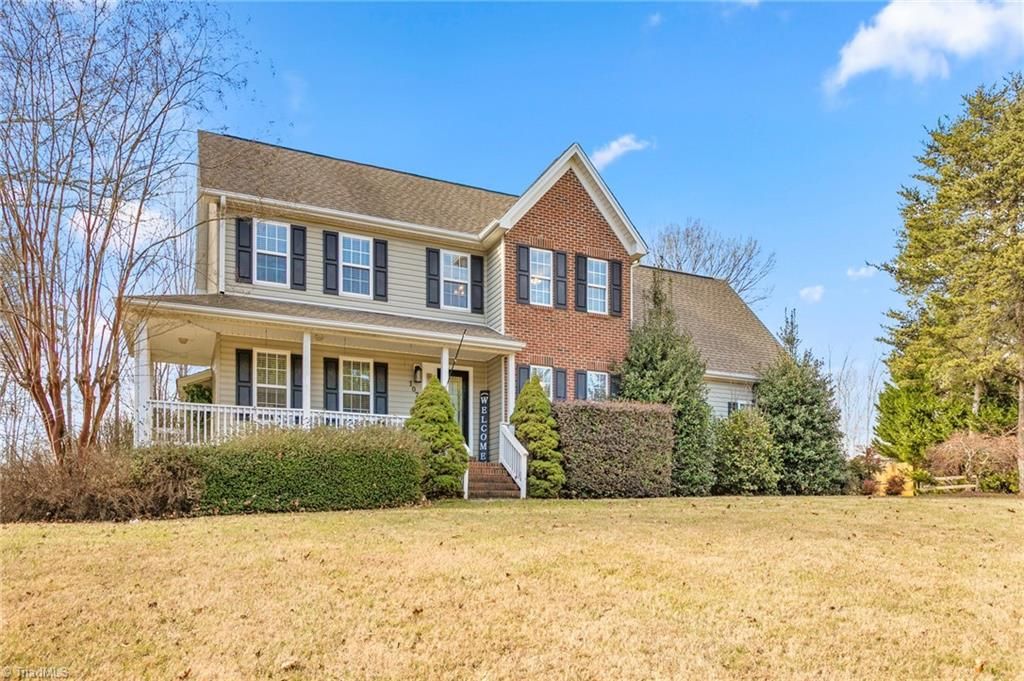 Photo of 107 Cottonwood Lane, Summerfield, NC 27358 (MLS # 1206983)