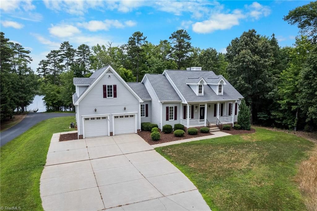 Photo of 591 Emerald Isle Court, Lexington, NC 27292 (MLS # 1211154)