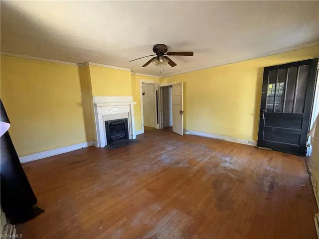 102 Thompson Heights Road, photo 4 of 36