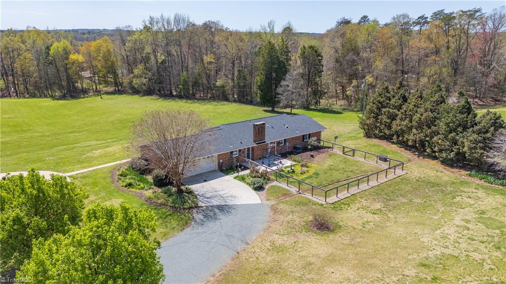 1073 Sliding Ridge Road, Walnut Cove, North Carolina image 41