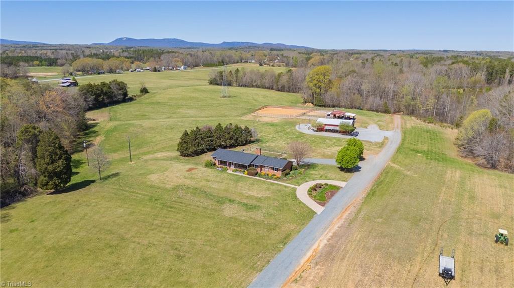 1073 Sliding Ridge Road, Walnut Cove, North Carolina image 1