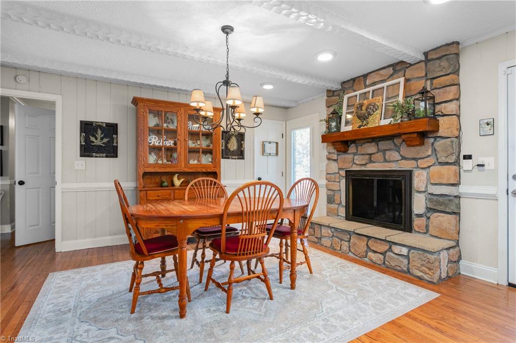 1073 Sliding Ridge Road, Walnut Cove, North Carolina image 11