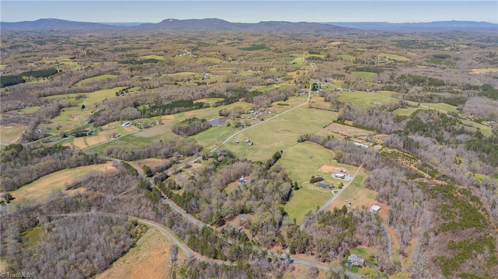 1073 Sliding Ridge Road, Walnut Cove, North Carolina image 38