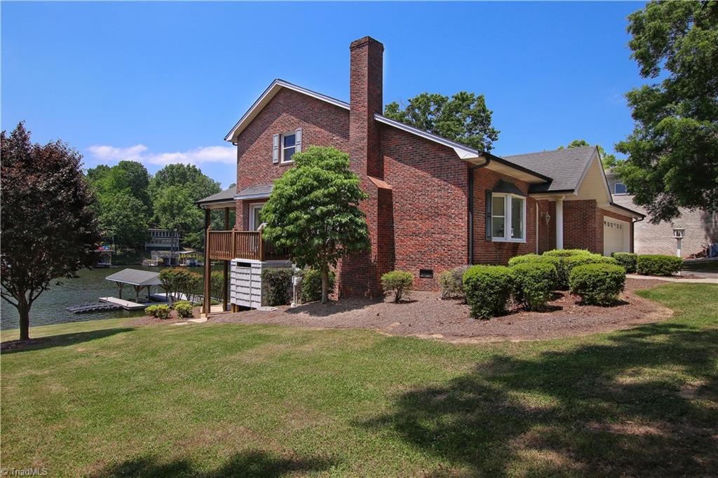 378 Shoreline Drive, New London, North Carolina image 5