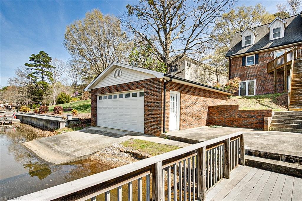 378 Shoreline Drive, New London, North Carolina image 10