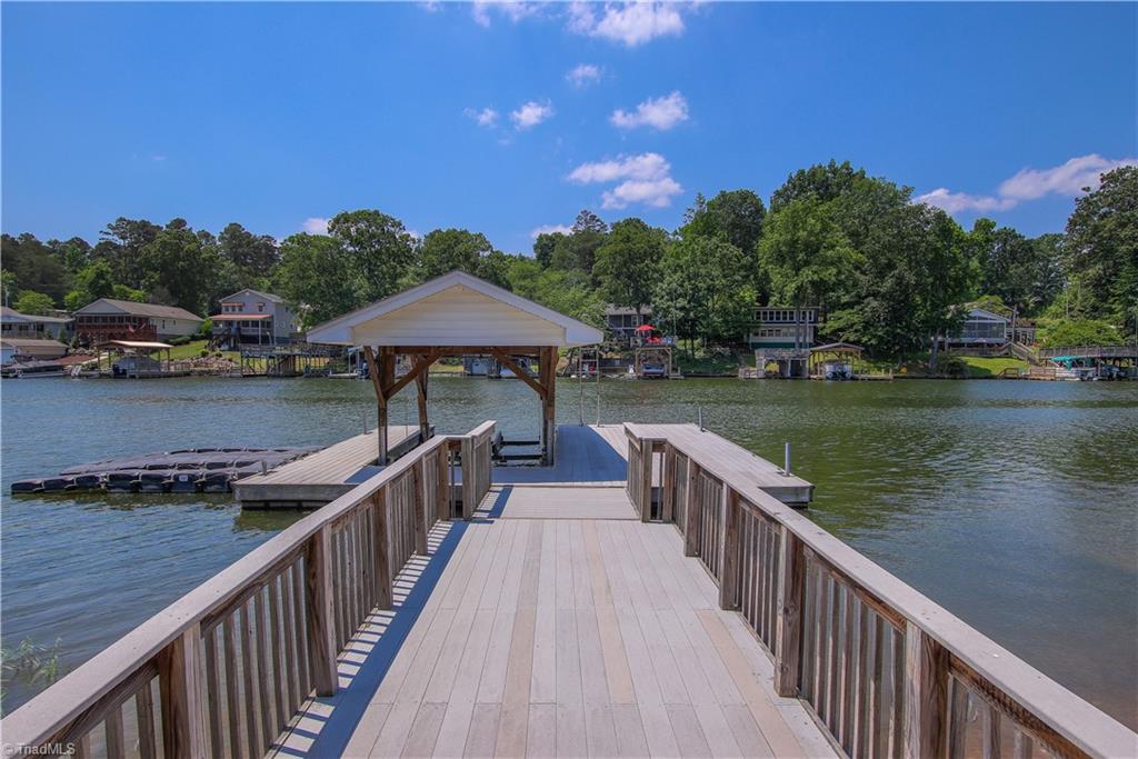 378 Shoreline Drive, New London, North Carolina image 9