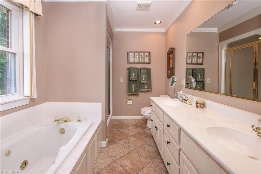 378 Shoreline Drive, New London, North Carolina image 16
