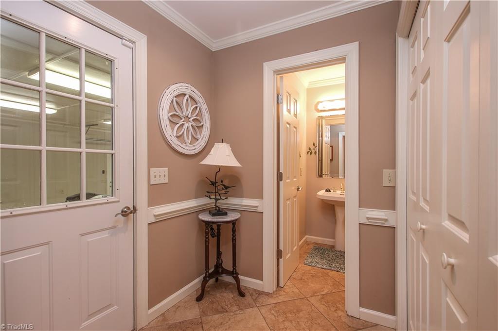 378 Shoreline Drive, New London, North Carolina image 17