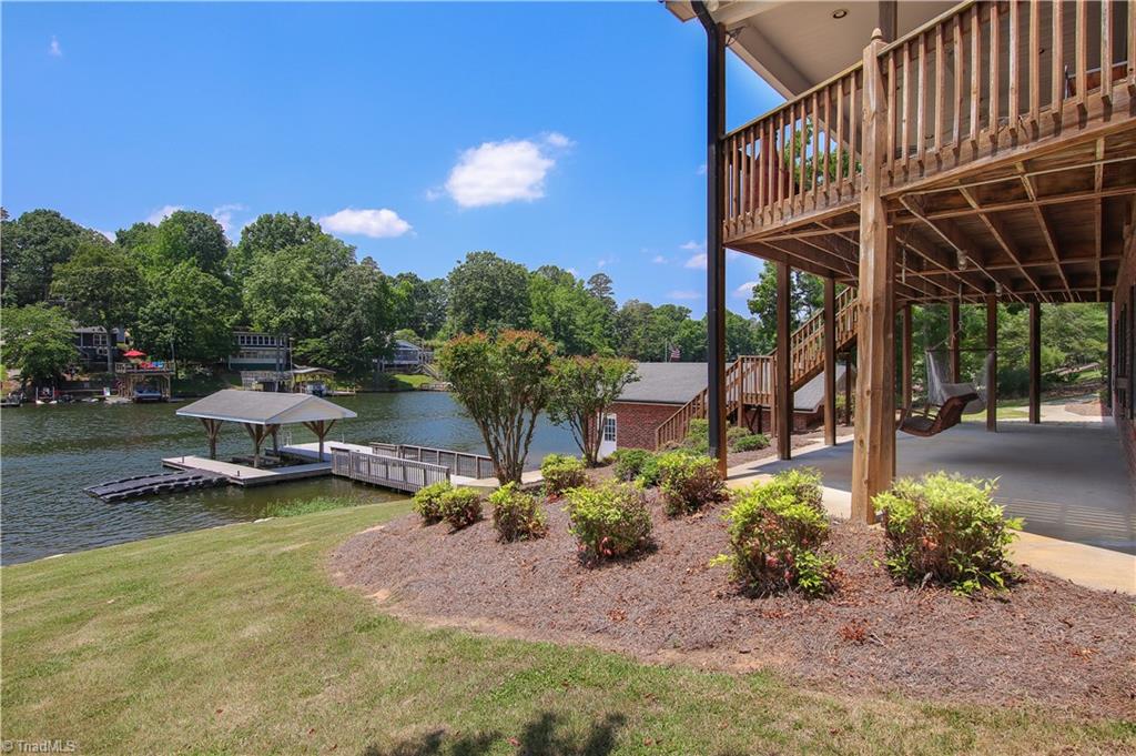 378 Shoreline Drive, New London, North Carolina image 7