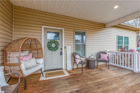 1880 Chestnut Grove Road King NC 27021