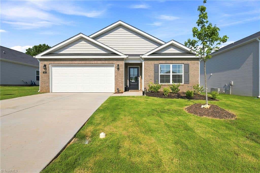 Photo of 141 Big Laurel Drive, Mocksville, NC 27028 (MLS # 1229634)