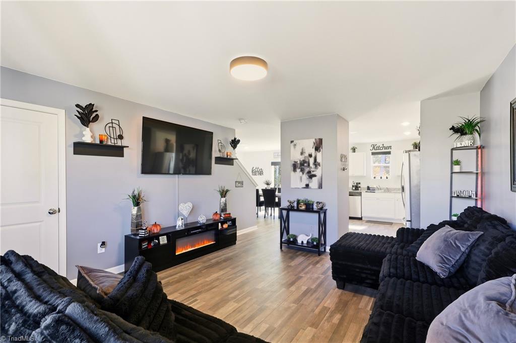 1684 Pen Oak Drive