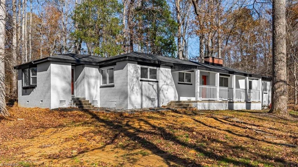 Photo of 3913 Tarpon Road, Pleasant Garden, NC 27313 (MLS # 1235753)