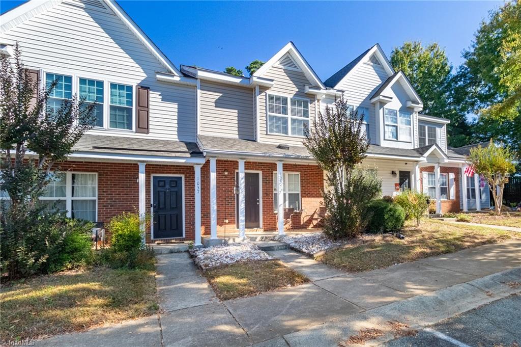 1039 Oak Blossom Way, Whitsett, North Carolina image 2