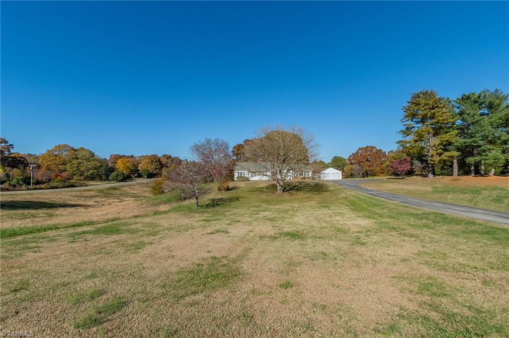 6340 W Old US Highway 64