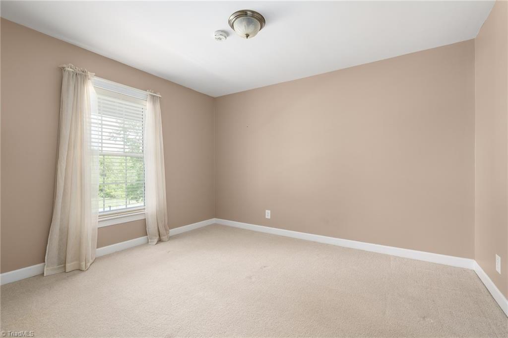 4907 Montevista Drive, Greensboro, North Carolina image 24