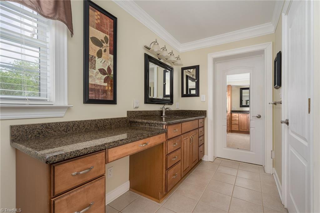 4907 Montevista Drive, Greensboro, North Carolina image 22