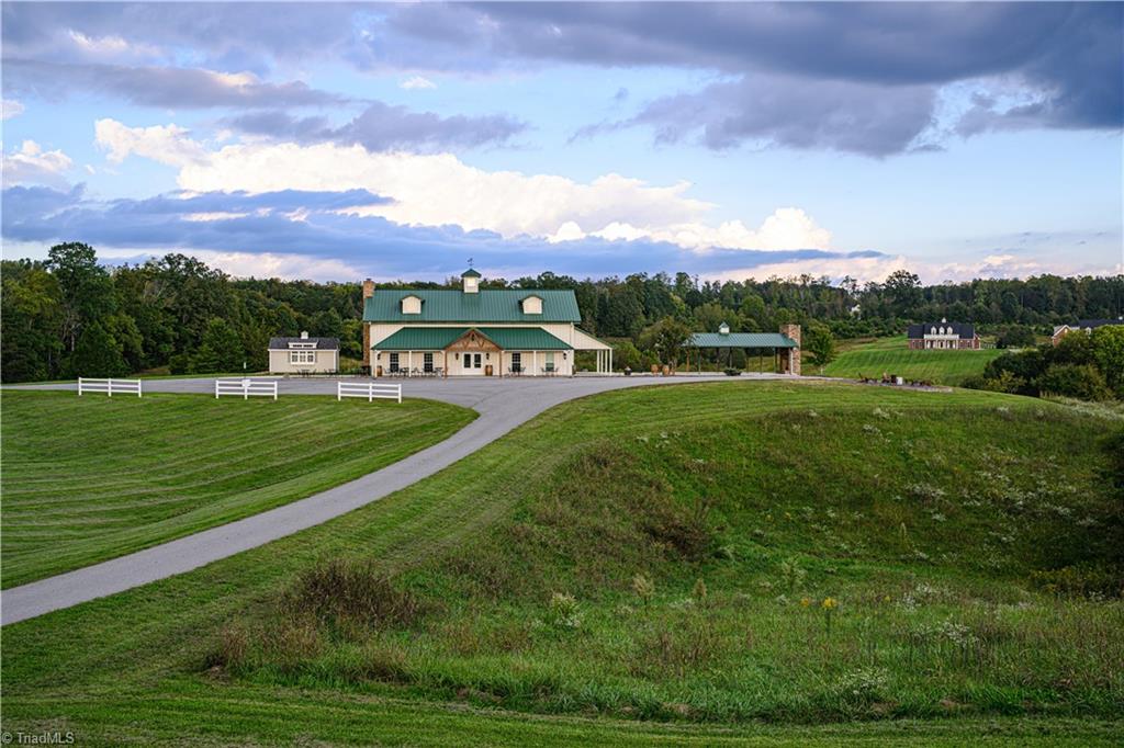 710 Wyo Road