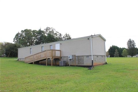 A home in Pilot Mountain