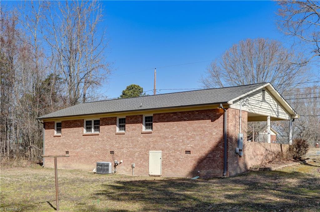 201 W Thomas Drive, Thomasville, North Carolina image 21