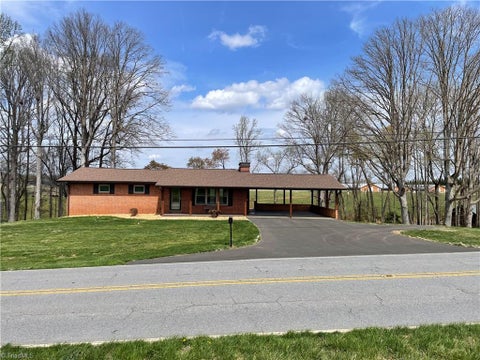 Homes For Sale - 5956 Us Highway 268<br/> Dobson, NC 27017