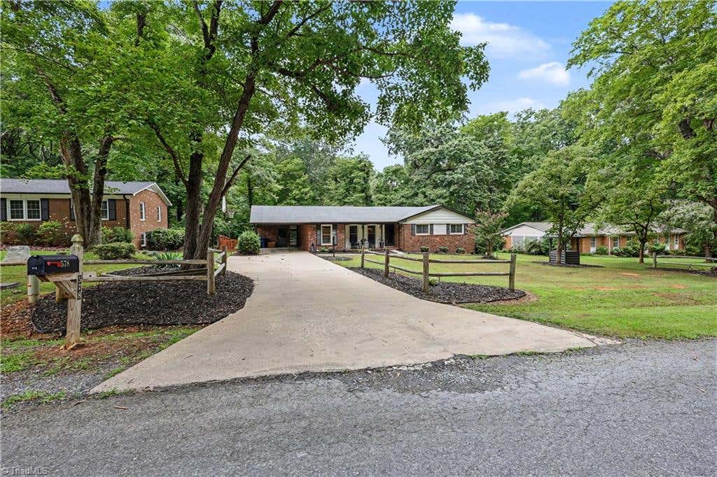 Photo of 578 EastWood Drive, Asheboro, NC 27205 (MLS # 1229343)