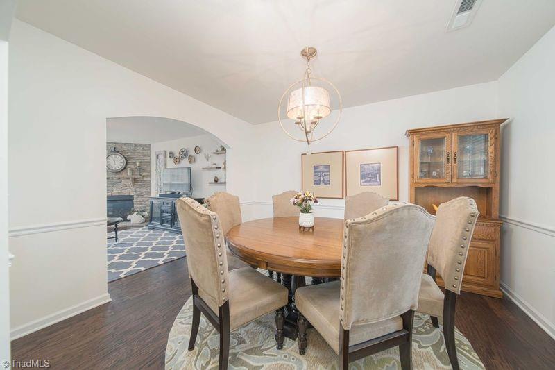 4941 Long Grove Drive, Kernersville, North Carolina image 3