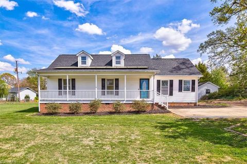 1229 Guilford College Road Jamestown NC 27282