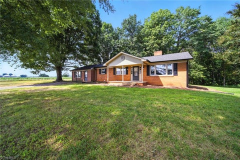Homes For Sale - 856 Haynes Road<br/> Surry County, Elkin, NC 28621