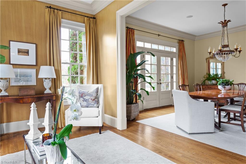 301 Country Club Drive