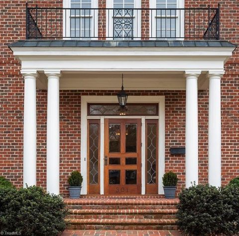 Homes For Sale - 301 Country Club Drive<br/> Greensboro, NC 27408