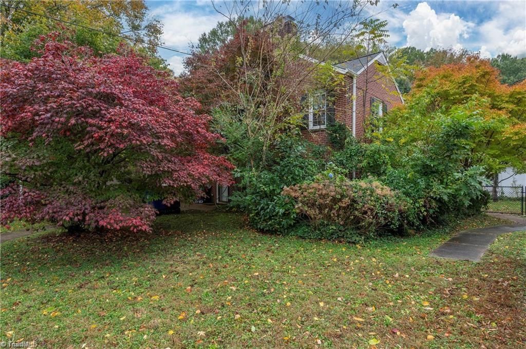 Photo of 3432 Royalton Street, Winston-Salem, NC 27104 (MLS # 1204117)