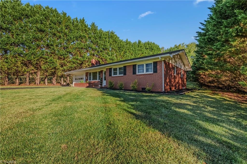Photo of 134 Old Childress Avenue, Mount Airy, NC 27030 (MLS # 1238926)