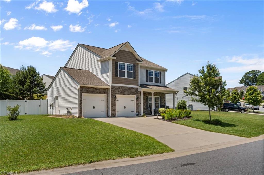 4028 Medina Court, Pfafftown, North Carolina image 4