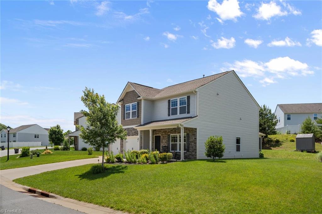 4028 Medina Court, Pfafftown, North Carolina image 3