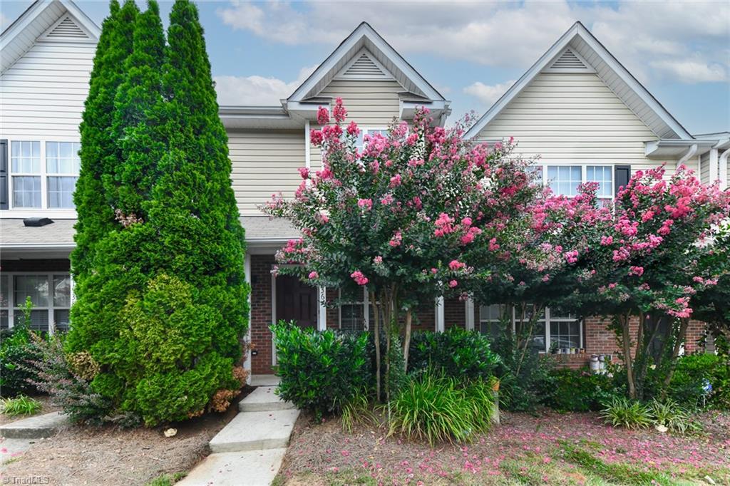 View Greensboro, NC 27410 townhome